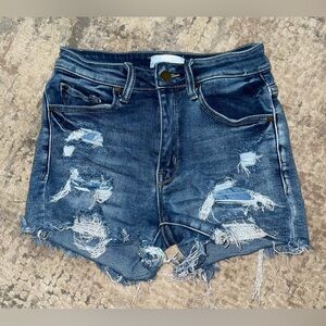Petra 153 Distressed Denim Women Shorts size 1/24